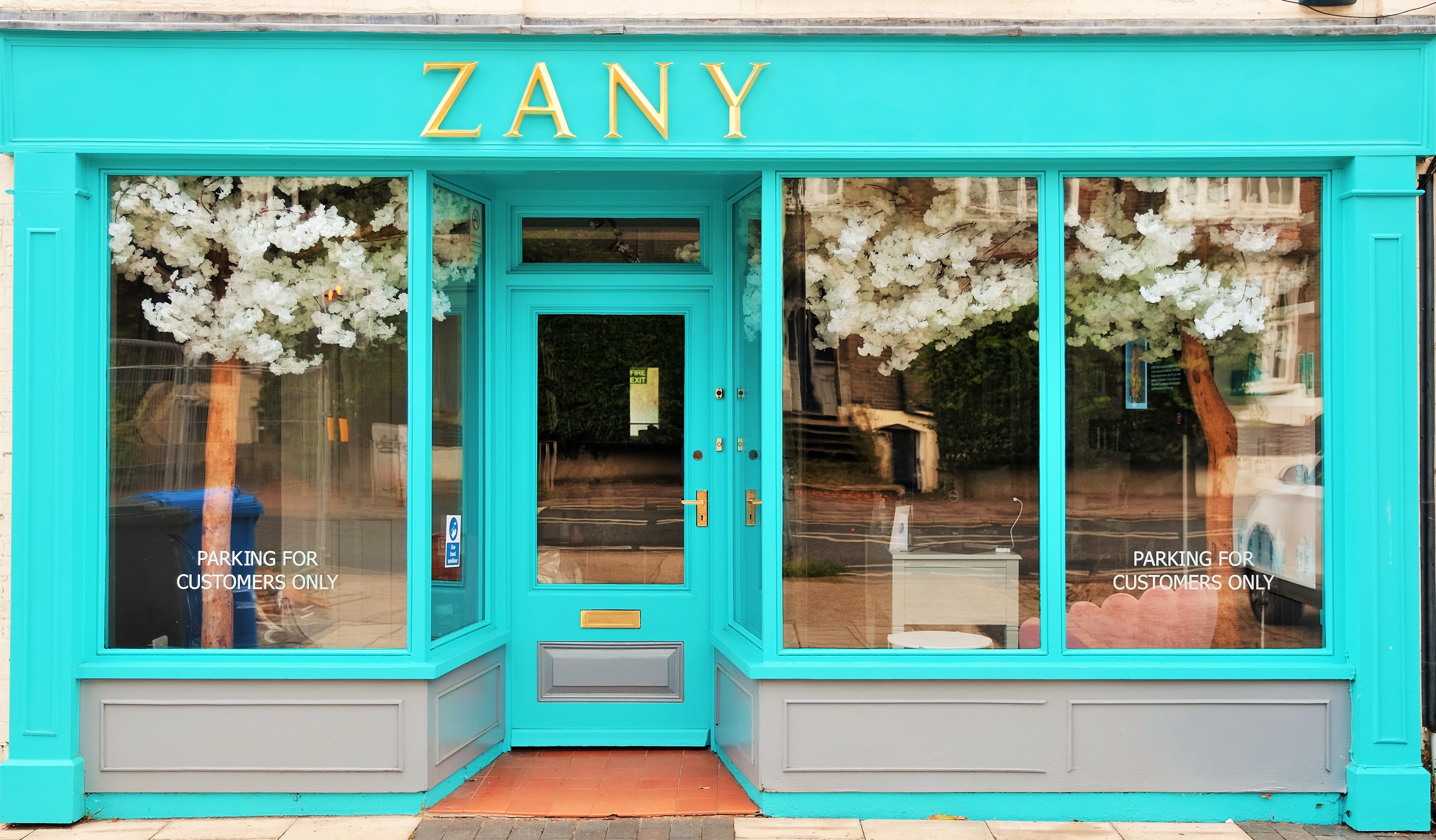 Oustide zany hair salon